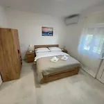 Modern Tome With Terrace, Free Parking & Wi-fi, Zadar